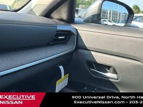 Used 2025 Nissan Kicks SV w/ SV Premium Package image 20