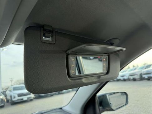 Used 2024 Chevrolet Equinox LT image 24