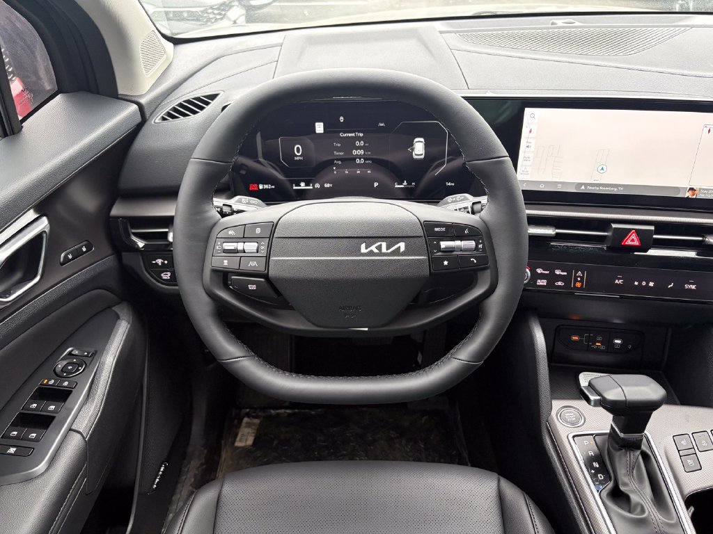 New 2026 Kia Sportage SX FWD image 15