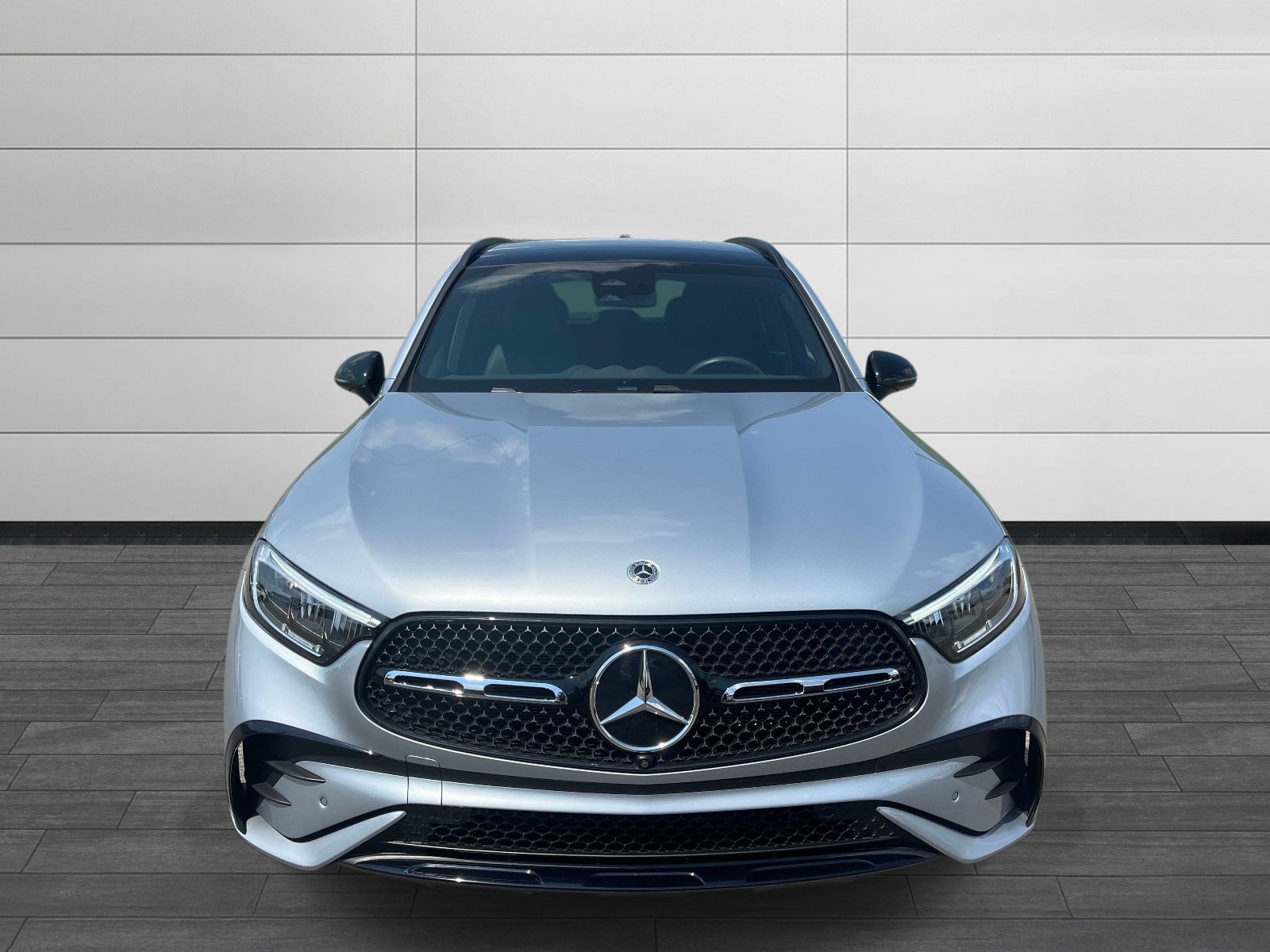 Used 2026 Mercedes-Benz GLC 300 4MATIC image 8