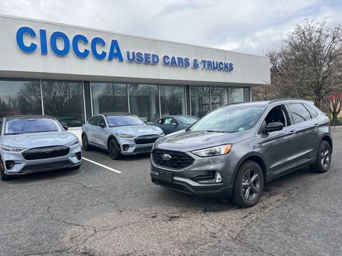 Used 2022 Ford Edge SEL w/ Sport Appearance Package image 1