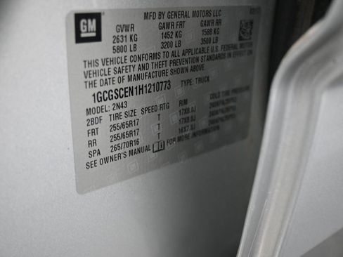 Used 2017 Chevrolet Colorado LT w/ LT Convenience Package image 20