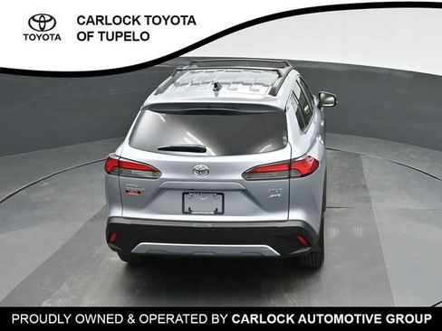 Used 2025 Toyota Corolla Cross XLE w/ Convenience Package AWD/4WD image 33