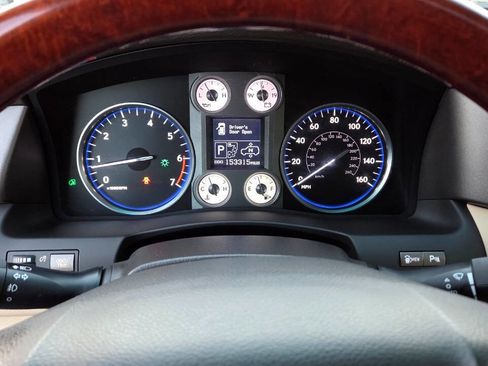 Used 2011 Lexus LX 570 4WD image 52