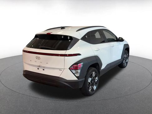 Used 2025 Hyundai Kona SEL image 15