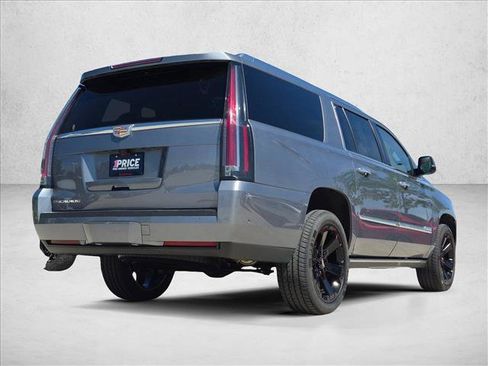 Used 2018 Cadillac Escalade ESV Platinum AWD/4WD image 5