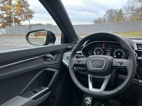 Certified 2025 Audi Q3 2.0T Premium w/ Convenience Package image 12
