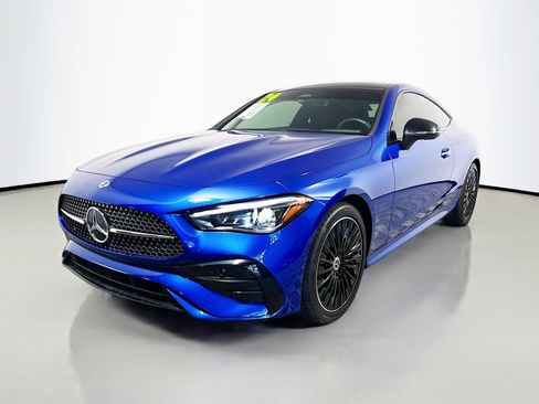 Used 2024 Mercedes-Benz CLE 300 4MATIC Coupe image 10
