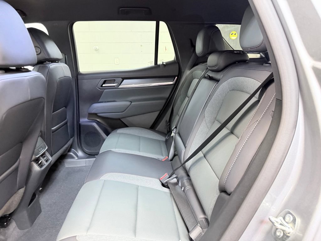 New 2026 GMC Terrain AT4 w/ Technology Package II AWD/4WD image 21