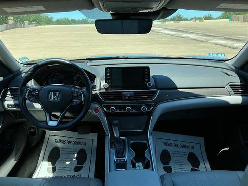 Used 2018 Honda Accord Touring image 36