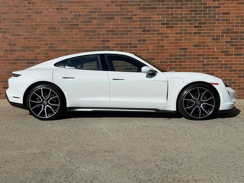 Certified 2024 Porsche Taycan RWD image 8