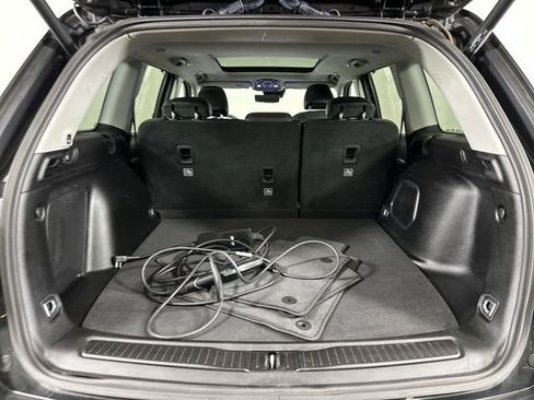 Used 2023 Jeep Grand Cherokee 30th Anniversary image 27