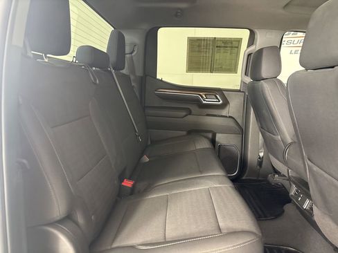 Used 2025 Chevrolet Silverado 1500 LT image 26