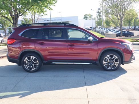 Used 2023 Subaru Ascent Limited w/ Technology Package image 10