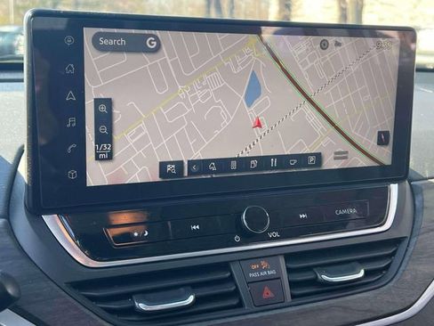 Used 2023 Nissan Altima 2.5 SL image 32