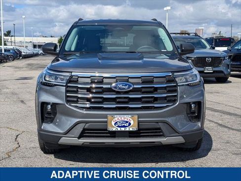 New 2026 Ford Explorer Active RWD image 8
