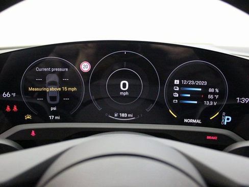 New 2024 Porsche Taycan image 12