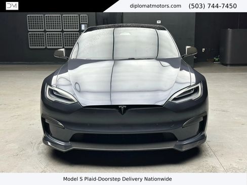 Used 2022 Tesla Model S Plaid image 10