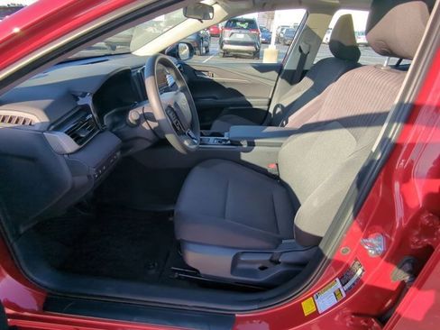 Certified 2025 Toyota Camry LE image 8