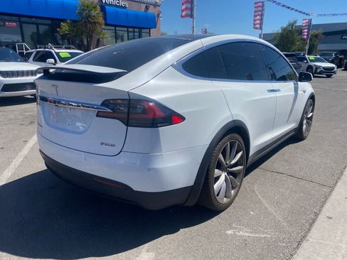 Used 2016 Tesla Model X Performance AWD/4WD image 6