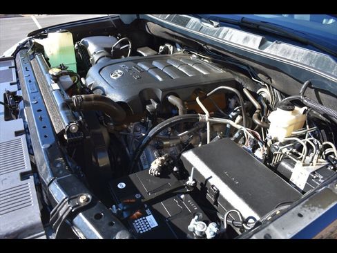 Used 2015 Toyota Tundra SR5 w/ TRD Off Road Package image 47