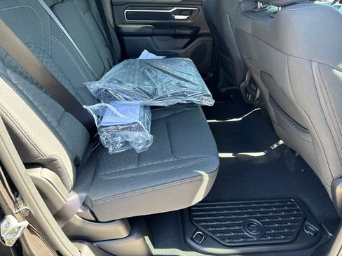 New 2026 RAM 1500 Big Horn AWD/4WD image 15