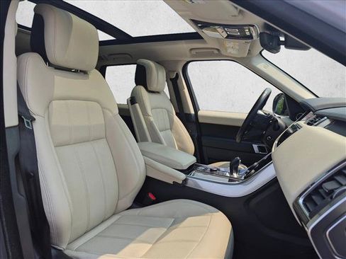 Used 2018 Land Rover Range Rover Sport HSE AWD/4WD image 27