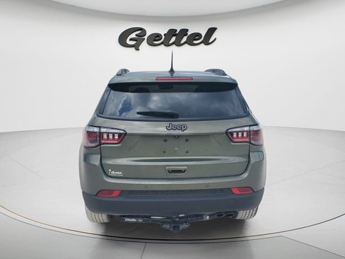 Used 2021 Jeep Compass Latitude w/ Sun and Sound Group FWD image 6