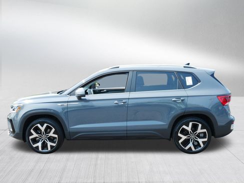 Certified 2023 Volkswagen Taos SEL AWD/4WD image 4