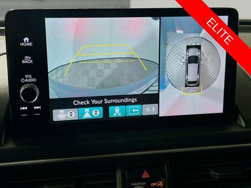 Used 2024 Honda Pilot Elite image 14
