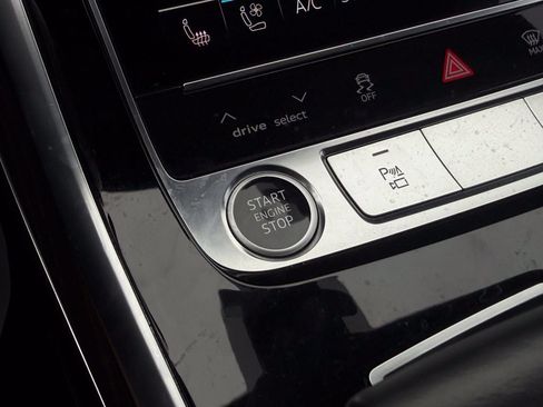 Used 2021 Audi Q8 Prestige w/ Prestige Package AWD/4WD image 26