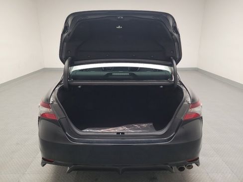 Used 2022 Toyota Camry SE FWD image 29