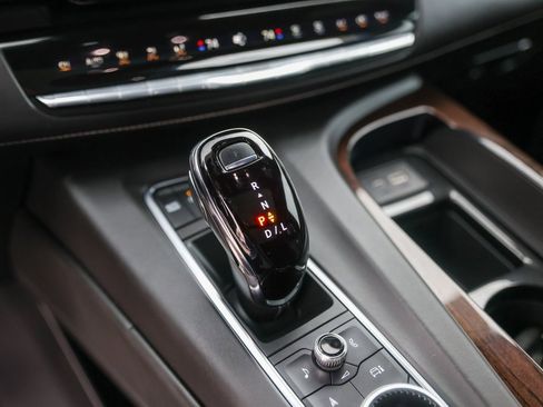 Certified 2023 Cadillac Escalade Sport Platinum image 19