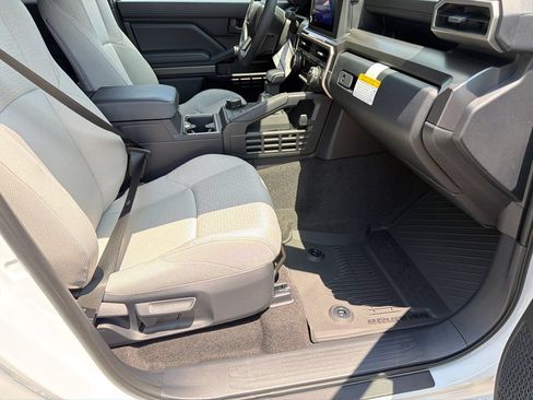 New 2026 Toyota 4Runner 4WD image 11