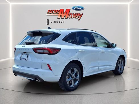 Certified 2023 Ford Escape ST-Line w/ Tech Pack #1 FWD image 4