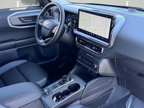 New 2025 Ford Bronco Sport Outer Banks w/ Outer Banks Tech Package+ image 6