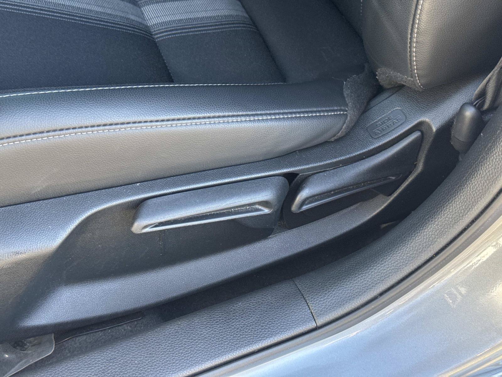 Used 2022 Honda Civic Sport image 23