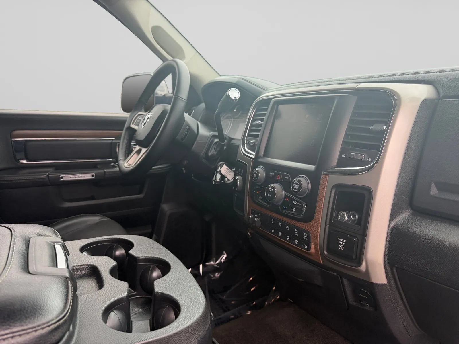 Used 2017 RAM 2500 Laramie AWD/4WD image 34