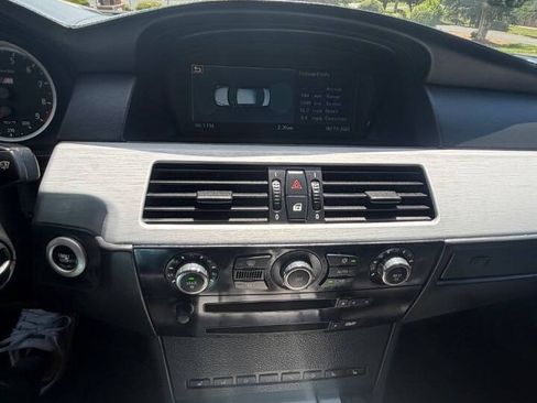 Used 2007 BMW M5 RWD image 15