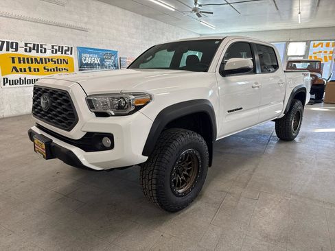 Used 2023 Toyota Tacoma TRD Off-Road w/ Technology Package image 99