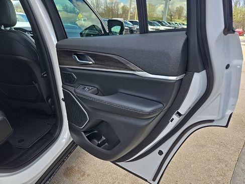 New 2026 Jeep Grand Cherokee Limited image 85