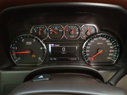 Used 2016 Chevrolet Silverado 2500 High Country w/ Duramax Plus Package image 18