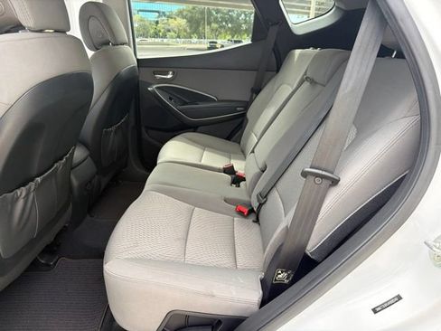 Used 2018 Hyundai Santa Fe Sport FWD image 15