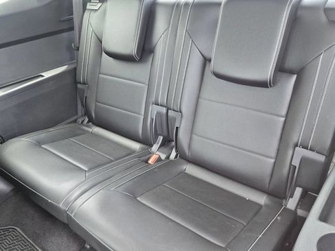 Used 2022 Volkswagen Atlas SE FWD image 11