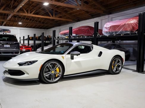 Used 2023 Ferrari 296 GTS RWD image 80