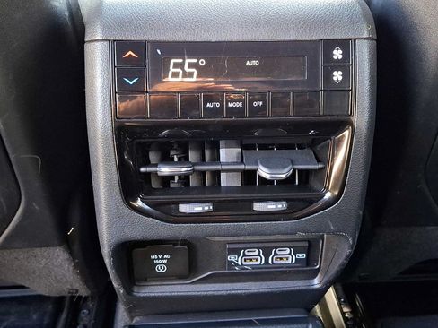 Used 2023 Jeep Grand Cherokee L Laredo AWD/4WD image 13