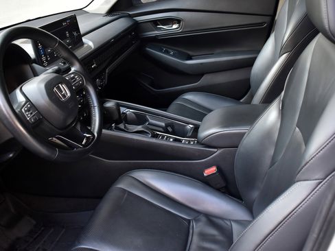 Used 2024 Honda Accord EX-L image 19