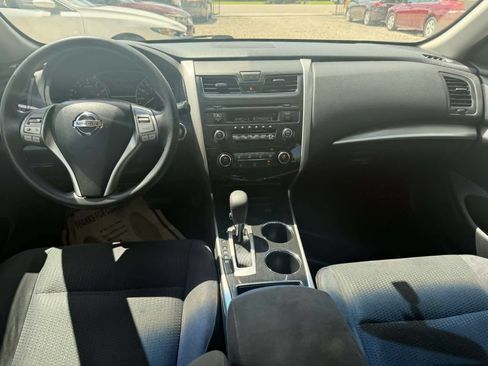 Used 2014 Nissan Altima 2.5 S FWD image 15