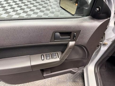 Used 2008 Ford Focus SE image 15