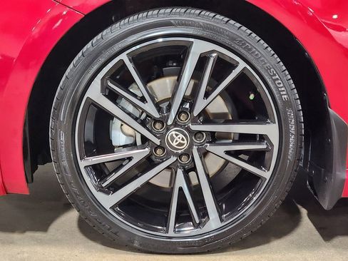 Used 2025 Toyota Camry XSE image 28